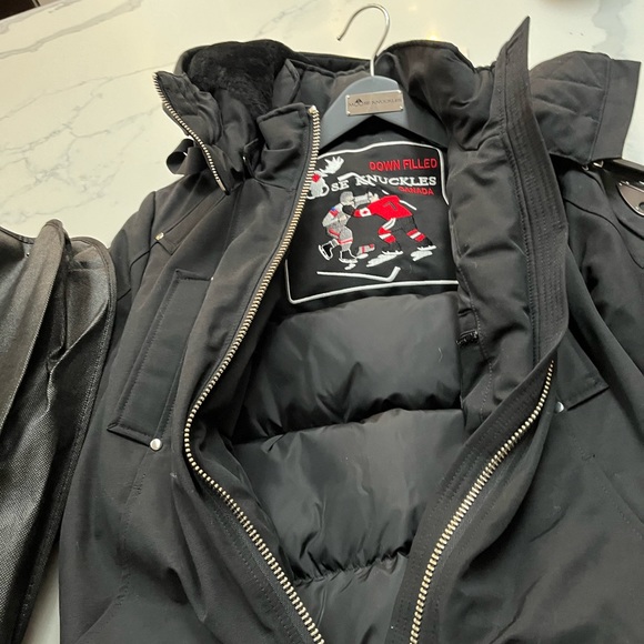 Moose Knuckles - Women’s size Medium - Picture 4 of 5